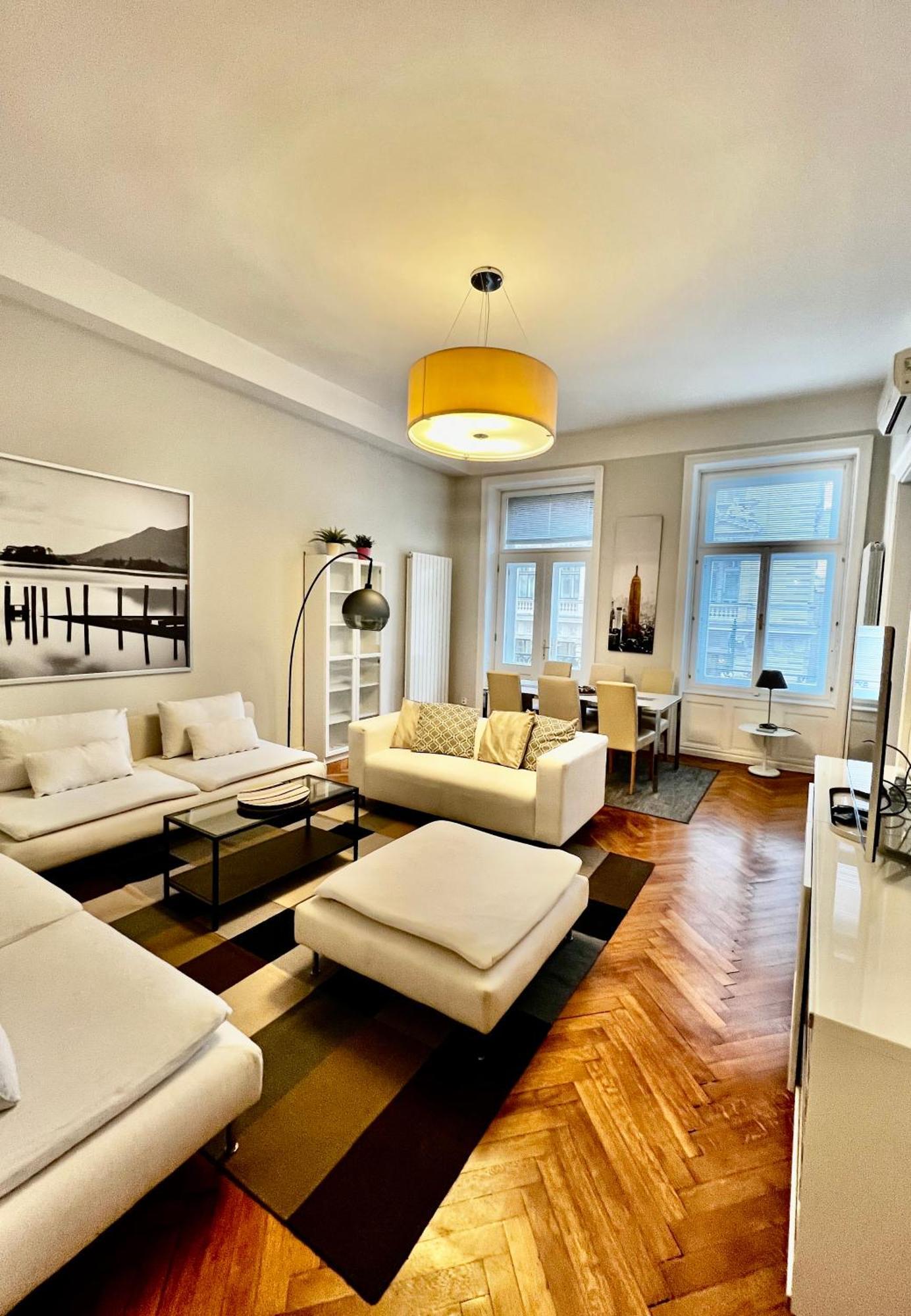 Four Reasons Apartment ปราก ภายนอก รูปภาพ